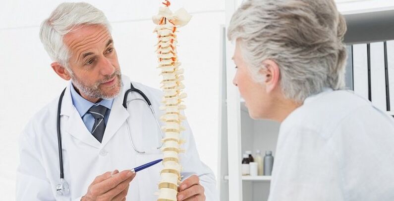 Apelați la un specialist cu semne de osteochondroză