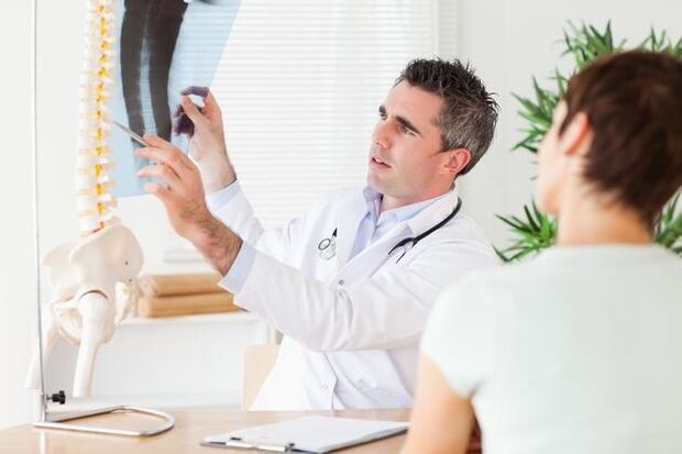 consultație cu un specialist în osteocondroză cervicală