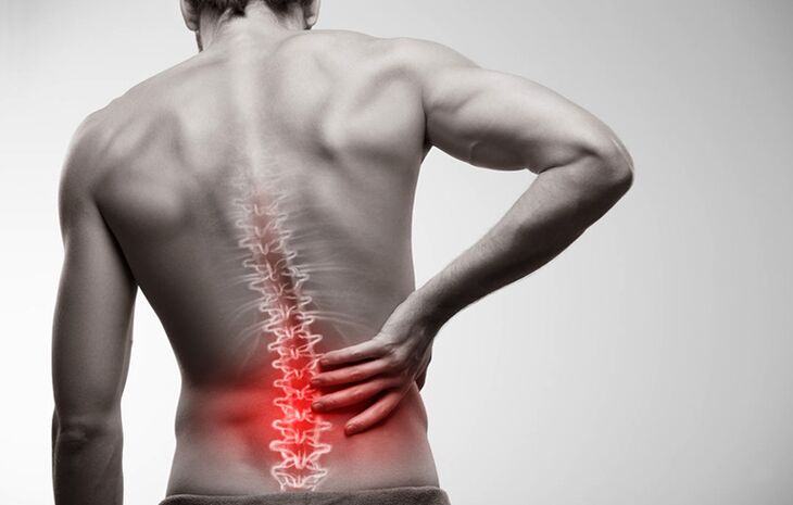 dureri de spate din cauza osteocondrozei
